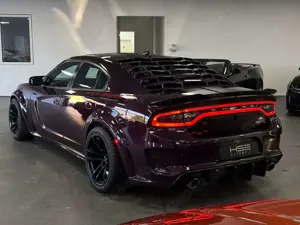 Dodge Charger 6,4l V8 *WIDEBODY / KAMERA / BEHEIZ LENK* Bild 5