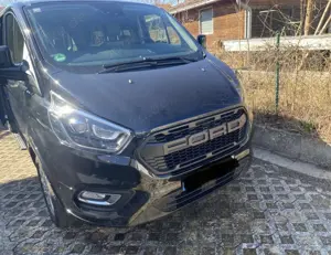 Ford Tourneo Custom 320 L2H1 Titanium 2.0 TDCi Bild 3 Ford Tourneo Custom 320 L2H1 Titanium 2.0 TDCi Bild 3
