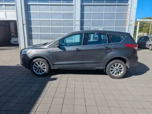 Ford Kuga Titanium*1.HAND+NAVI+AHK+KAMERA+TEILLEDER* Bild 3