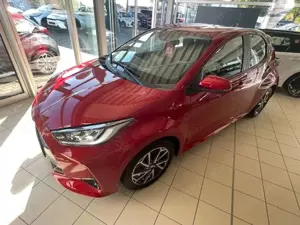 Toyota Yaris 5-Türer Hybrid 1.5 VVT-i Team Deutschland