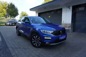 Volkswagen T-Roc 1.5 TSI Active NAVI+KAMERA+LED+XEONON+TEMPOMAT+ALU