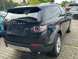 Land Rover Discovery Sport Pure MOTORSCHADEN Bild 4
