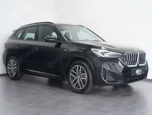 BMW X1 18 d sDrive M Sport SHADOW Bild 2
