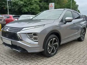Mitsubishi Eclipse Cross Plus Select Hybrid 4WD