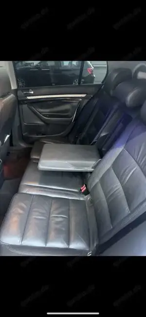 Volkswagen Golf 2.0 FSI Comfortline