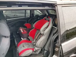 Ford Grand C-Max 1.6 Ti-VCT Trend 7 Sitzplätze Bild 5