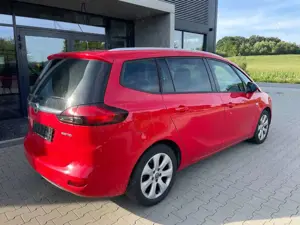 Opel Zafira Tourer 1.4 Turbo "drive"/7-Sitzer/AHK Bild 4