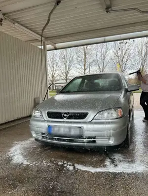 Opel Astra 1.6 Bild 2