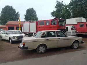Volvo 244 Volvo GL244 1.9 Bastlerfahrzeug Oldtimer von 1979 Bild 2