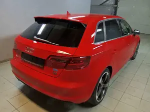Audi A3 ambiente quattro Bild 3