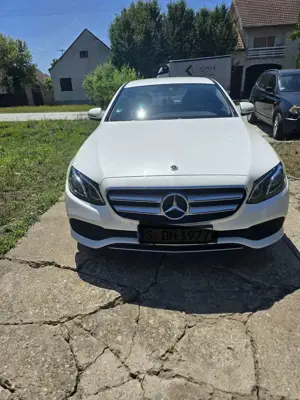 Mercedes-Benz E 220 E 220 d 9G-TRONIC Avantgarde