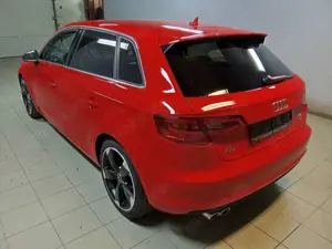 Audi A3 ambiente quattro Bild 4