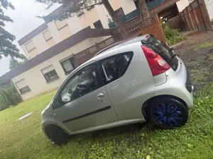 Peugeot 107 70 Filou