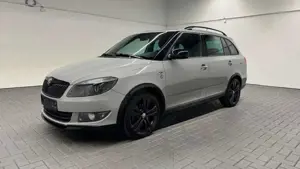 Skoda Fabia Combi Monte Carlo SHZ/Tempom./SHD/PDC/17LM