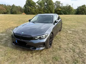 BMW 330 330e Aut. Sport Line - Top Ausstattung - Gepflegt
