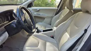 Volvo XC60 XC60 D4Kinetic Bild 4