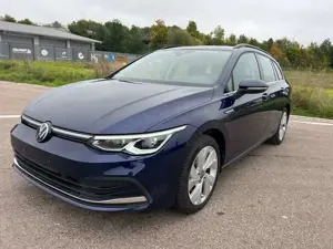 Volkswagen Golf VIII Variant Style