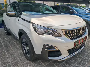 Peugeot 3008 3008 Crossway Sondermodell PureTech 130