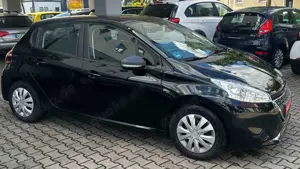 Peugeot 208 Active(TÜV NEUE 07,2027)KLIMA )AUS 3 HAND Bild 3