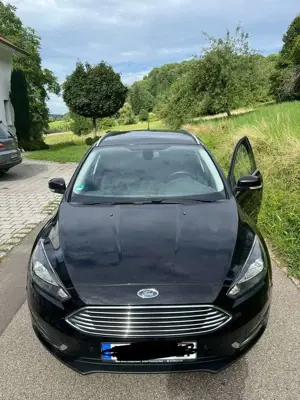 Ford Focus Focus Turnier 1.0 EcoBoost Start-Stopp-System Titanium