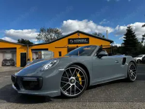 Porsche 911 Turbo S Cabrio-Burmester-Chrono Sport+TV+DAB