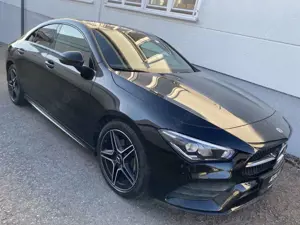 Mercedes-Benz CLA 250 e AMG LINE