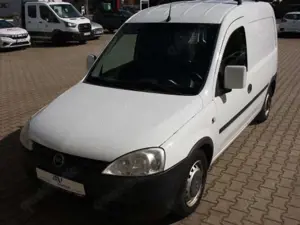 Opel Combo Corsa Combo 1.3 CDTI  DPF - BOTT-Regaleinbau