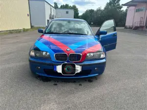BMW 328 328i