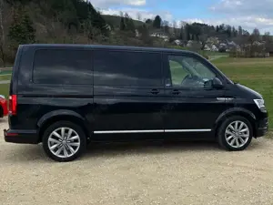 Volkswagen T6 Multivan Multivan DSG Kurz 4MOTION Highline