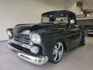 Chevrolet Others Apache 5.7 L V8 ***KLIMA+SERVO+LEDER+20"***