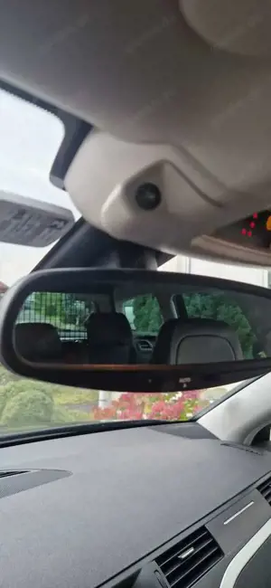 Citroen C5 Tourer HDi 180 Exclusive Vollausstattung Bild 4