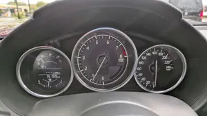 Mazda MX-5 MX-5 RF SKYACTIV-G 132 Exclusive-Line