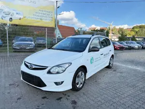 Hyundai i30 cw Classic 1.4i Klima EU5 Motor läuft unrund!