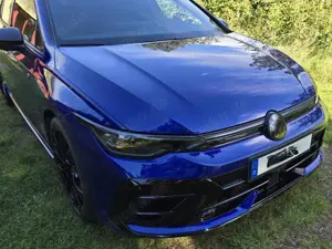 Volkswagen Golf R GOLF 8.5 R BLACK EDITION 4WD 360° CARBON HK IDA Bild 3