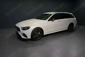 Mercedes-Benz E 300 de 4M T AMG/LED/NAVI/DISTRO/SOUND/NIGHT