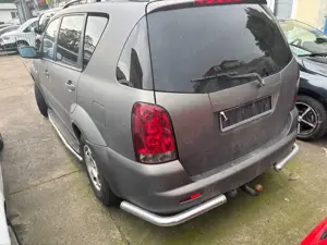 SsangYong Rexton Korando Diesel 2.0  DPF 4WD Bild 3