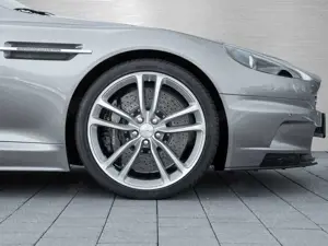 Aston Martin DBS Volante Handschalter Bild 4