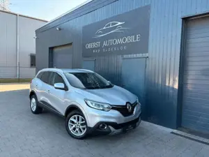 Renault Kadjar Allrad*Tüv Neu*SHZ*Tempomat*Scheckheft*
