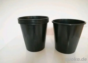 Hohe Einstelltöpfe, Pflanztöpfe, ungelocht 