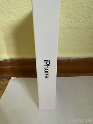 iPhone 16 Pro 128 GB 100 % Akku