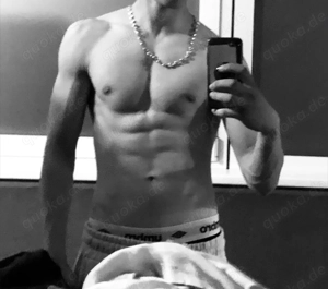 Ü60 Oma gesucht , für gemeinsam Spaß 