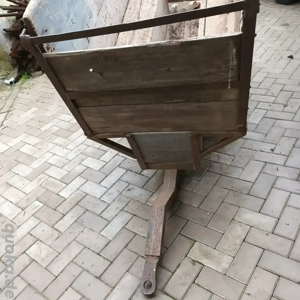 Anhänger mit Sitz Bild 7