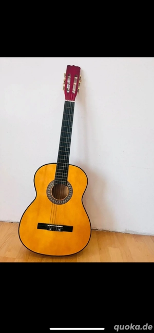Konzertgitarre   Klassische Gitarre   gut erhalten