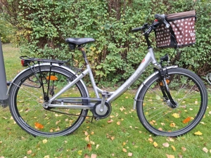 28" Alu Damen Cityrad von Wheeler mit 7 Gänge, Korb und Schloß