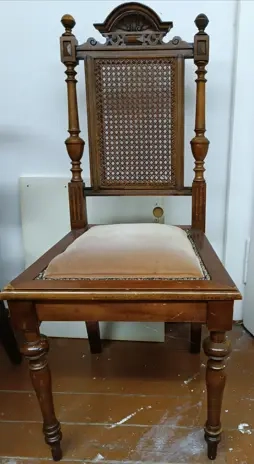 Gründerzeit Tisch mit 2 Stühlen