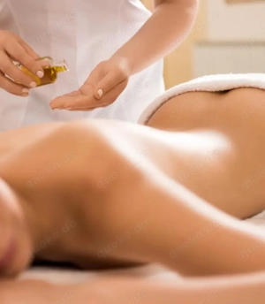 Sinnliche Massage für zu Hause oder im Hotel für die Frau ab 18 Jahre