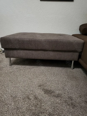 Nagelneuer Hocker - modern und bequem Bild 3