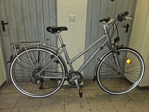 Verkaufe sehr schönes Fahrrad 28 Zoll und 27 Gänge