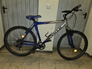 Verkaufe schönes Mountainbike 26 Zoll und 24 Gänge
