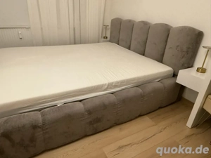 Neues und Modernes Polsterbett mit Stauraum 160x200cm 